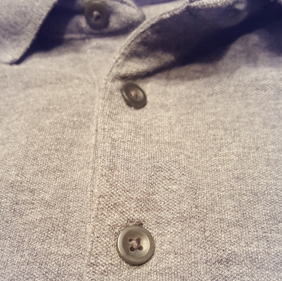 Under Armour Heat Gear Loose Polo. Gray. - Picture 4 of 7